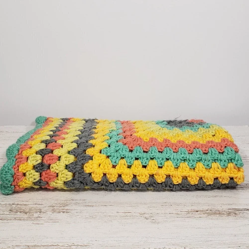 Handmade Chunky Crocheted Blanket  22